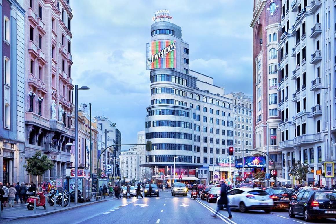 Punta Me Suites Next To Gran Via Madrid Luaran gambar